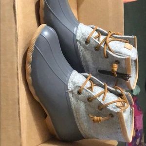 Sperry boots. Thinsulate. Size 7.5